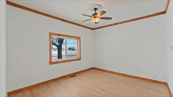 $79,000 | 604 Atlantic Avenue North, Herman, MN 56248