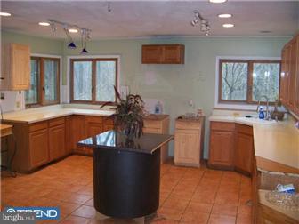 28 Bertolet School Road Spring City, PA 19475 - Photo 4 of 12