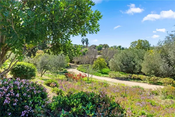 $695,000 | 903 Crescent Bend, Fallbrook, CA 92028