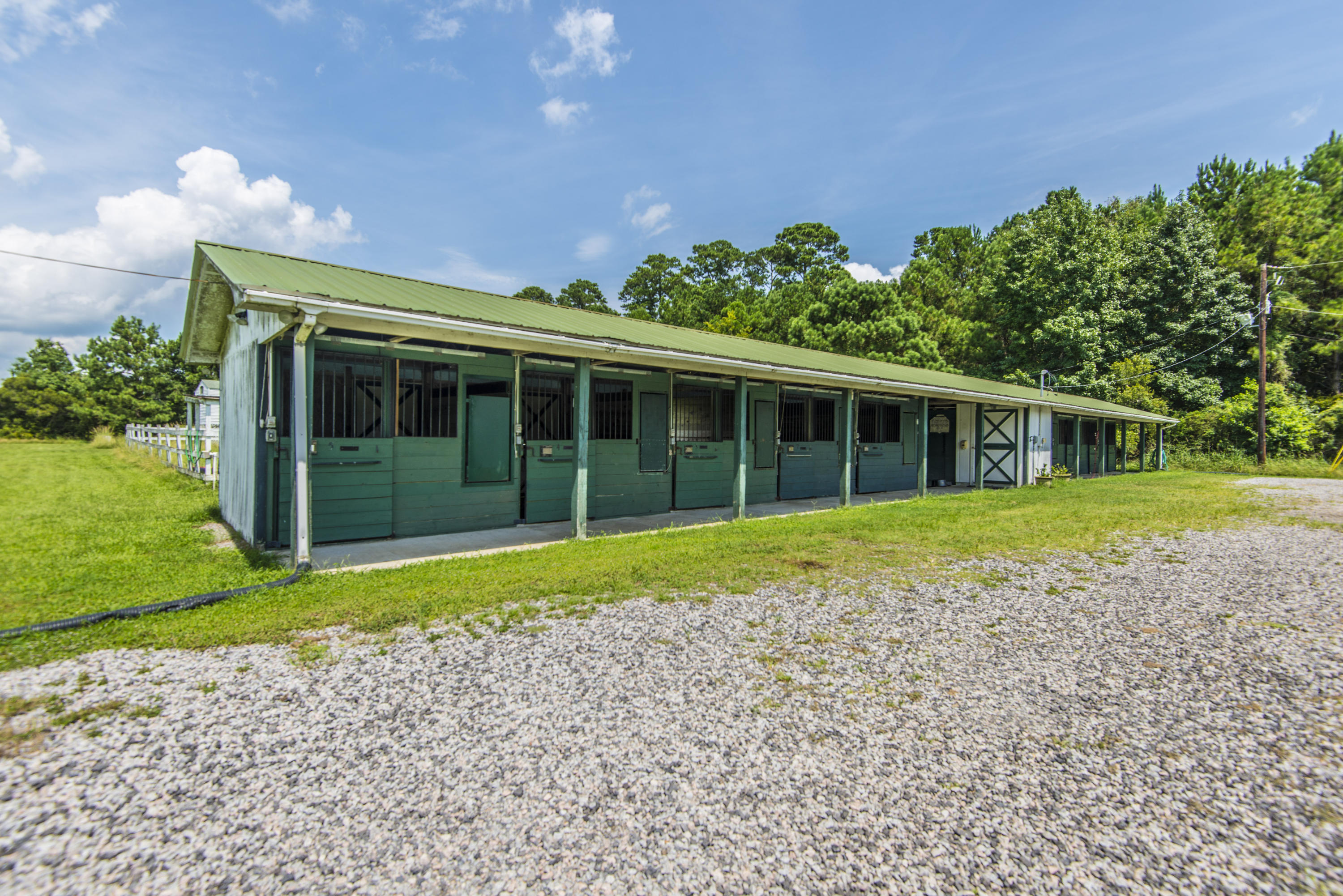 7796 White Point Road Hollywood, SC 29449 - Photo 14 of 60 7796 White Point Rd