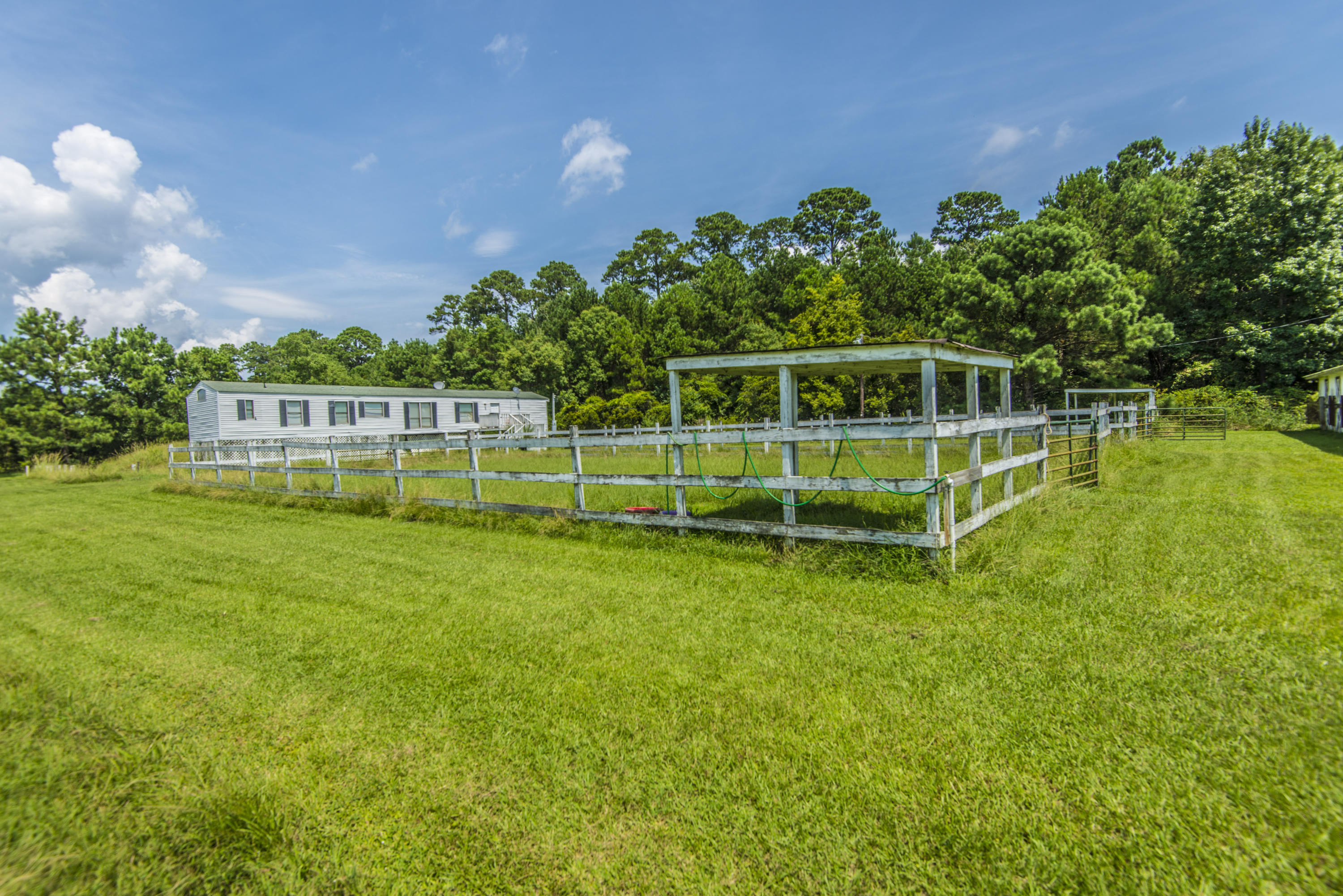 7796 White Point Road Hollywood, SC 29449 - Photo 19 of 60 7796 White Point Rd