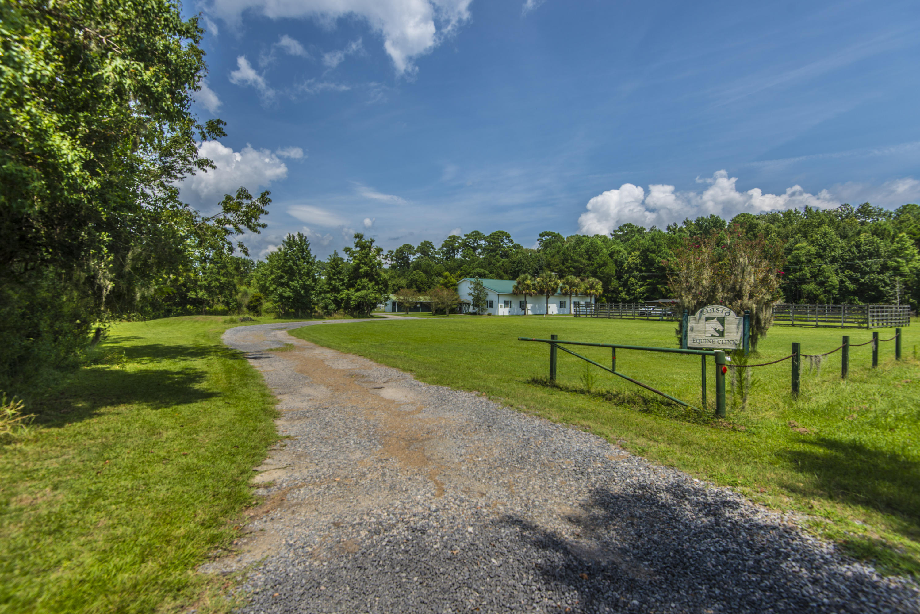 7796 White Point Road Hollywood, SC 29449 - Photo 3 of 60 7796 White Point Rd