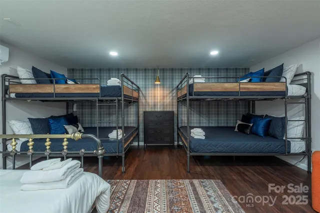 $975,000 | 2338 El Miner Drive, Mars Hill, NC 28754