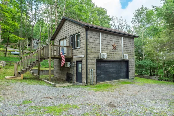$925,000 | 2338 El Miner Drive, Mars Hill, NC 28754