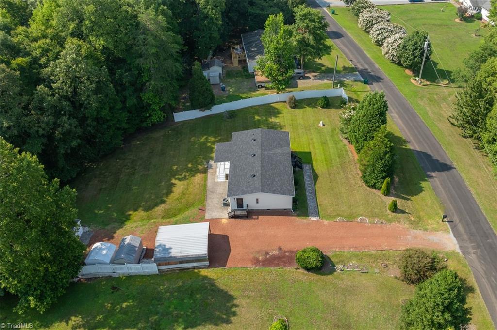 231 Nell Road Madison, NC 27025 - Photo 42 of 47 Gallery Image 42