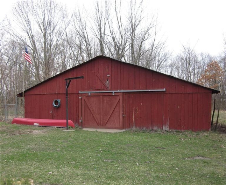 6830 North Watervliet Road Watervliet, MI 49098 - Photo 3 of 22 Additional Photo