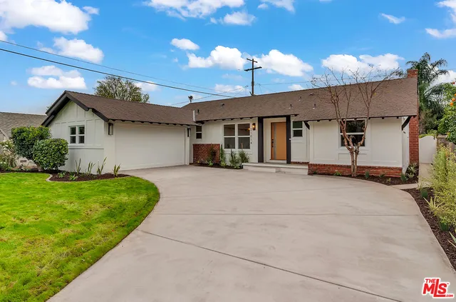 $849,900 | 21014 Baltar Street, Canoga Park, CA 91304