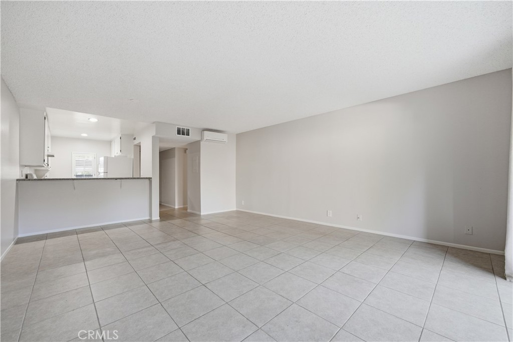 82 Tangelo Irvine, CA 92618 - Photo 4 of 14