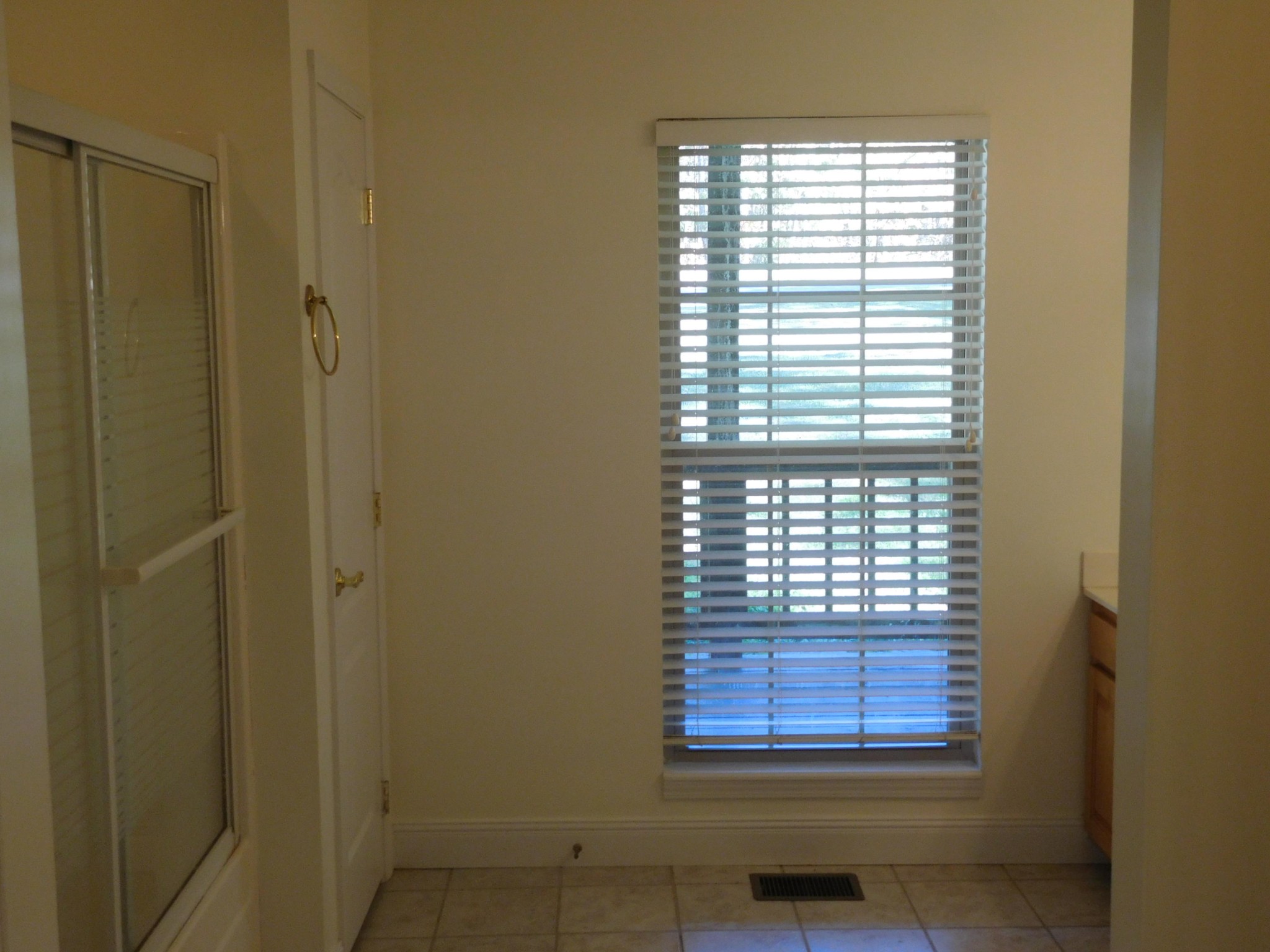 331 East Cove Road, Unit 3 Monterey, TN 38574 - Photo 12 of 28 Gallery Image 12