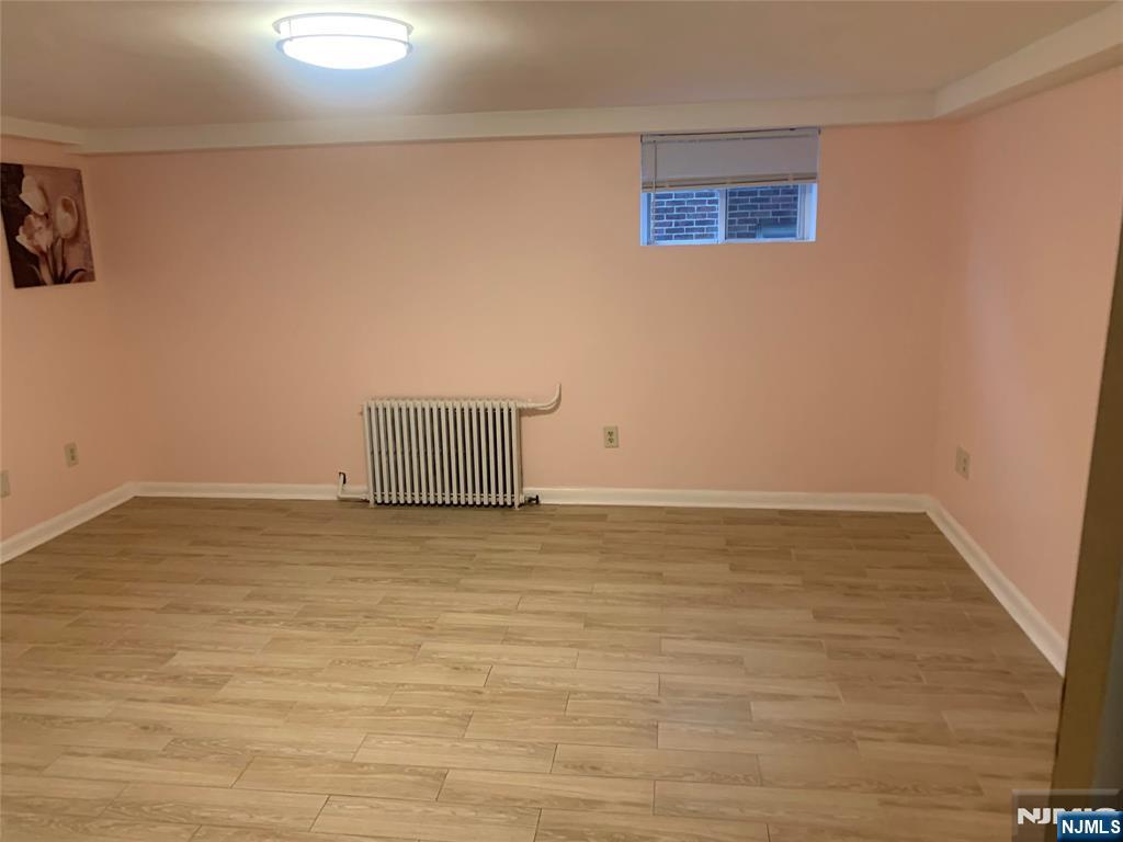 272 Day Avenue Fairview, NJ 07022 - Photo 3 of 7