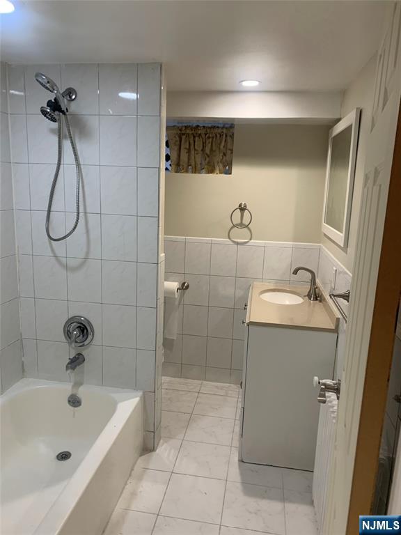 272 Day Avenue Fairview, NJ 07022 - Photo 7 of 7