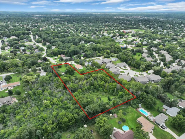 $425,000 | 4120 South 124th Street, Greenfield, WI 53228