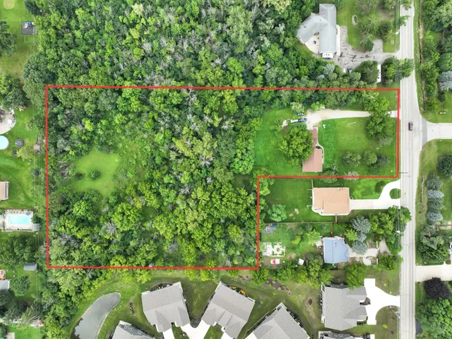 $425,000 | 4120 South 124th Street, Greenfield, WI 53228