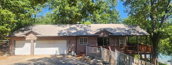 $650,000 | 116661 South 4246th Road, Eufaula, OK 74432