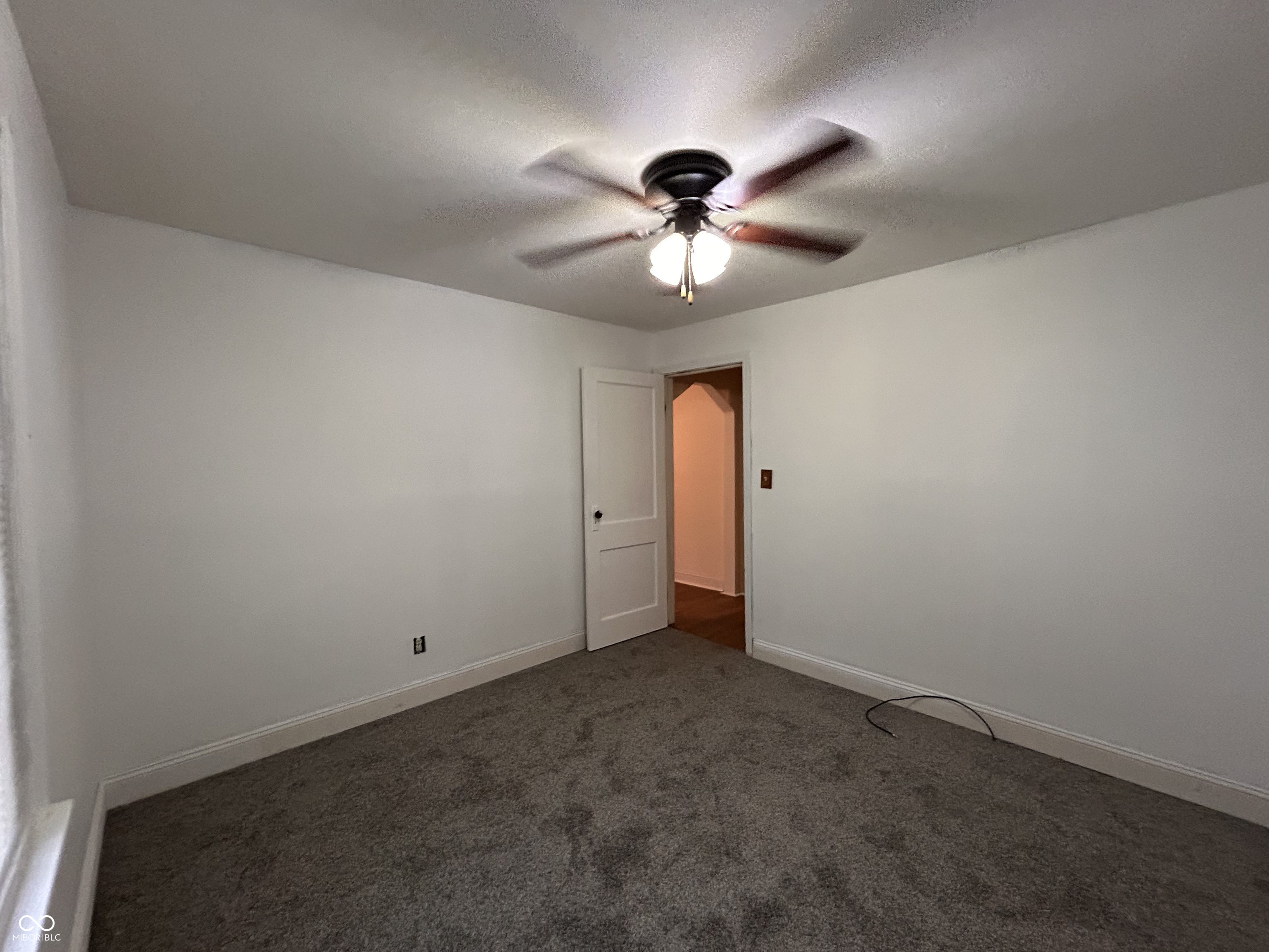 2100 12th Street Columbus, IN 47201 - Photo 14 of 20