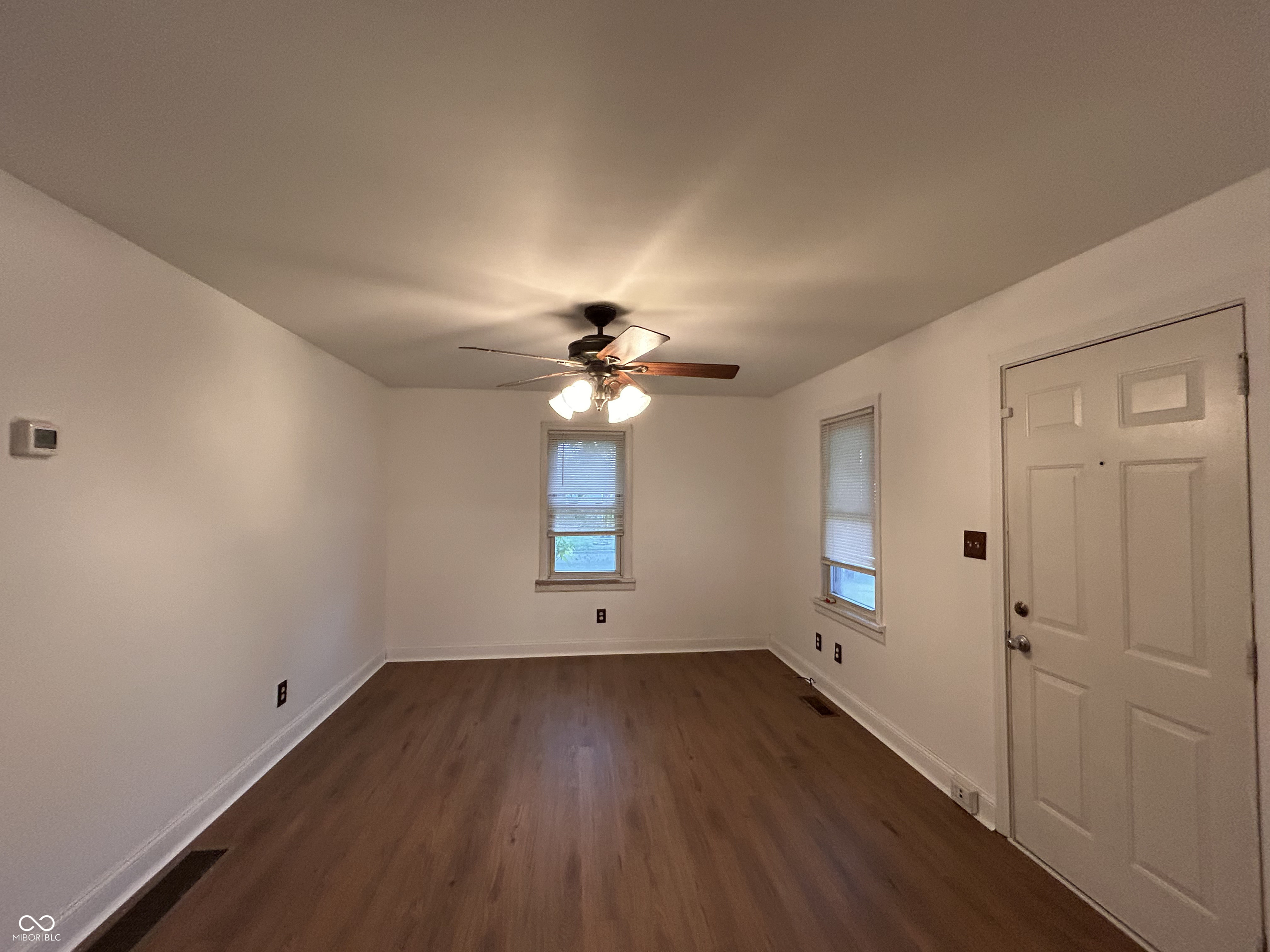 2100 12th Street Columbus, IN 47201 - Photo 6 of 20