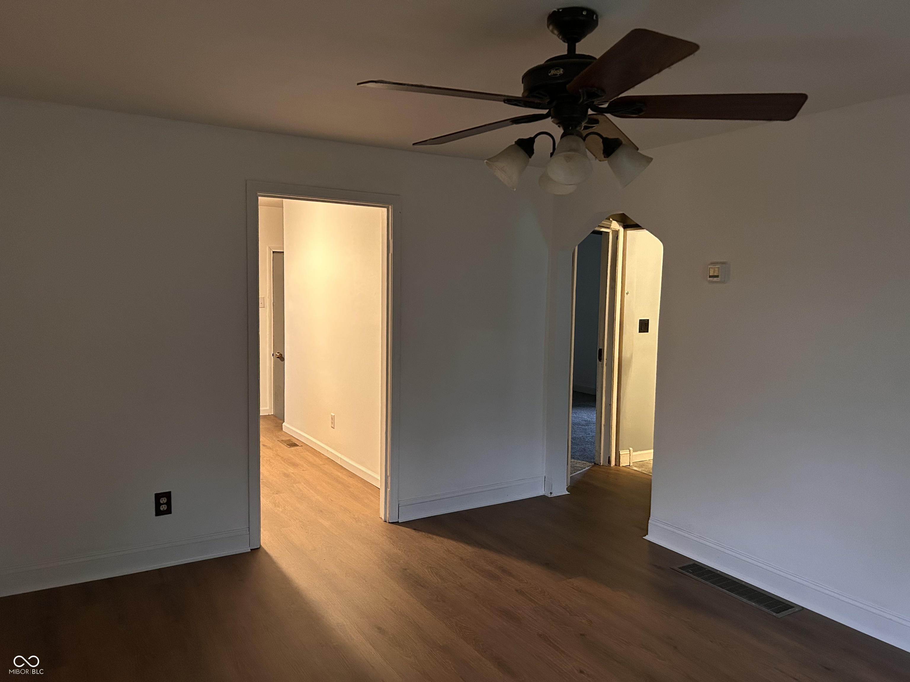 2100 12th Street Columbus, IN 47201 - Photo 8 of 20