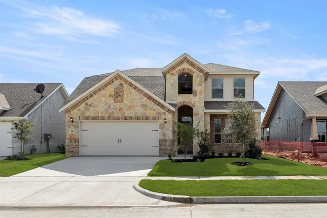 $381,999 | 203 Bandit Drive, Terrell, TX 75160