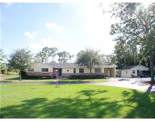 5610 Ranches Road Lake Worth, FL 33463 - Photo 1 of 16 Primary Photo
