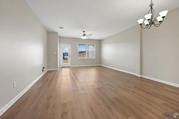 $1,850 | 17455 Berkshire Drive, Prairieville, LA 70769