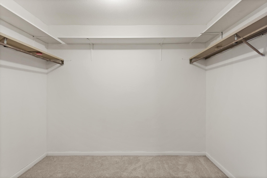 1008 Paradise Road, Unit 2R Swampscott, MA 01907 - Photo 12 of 18 a view of small space