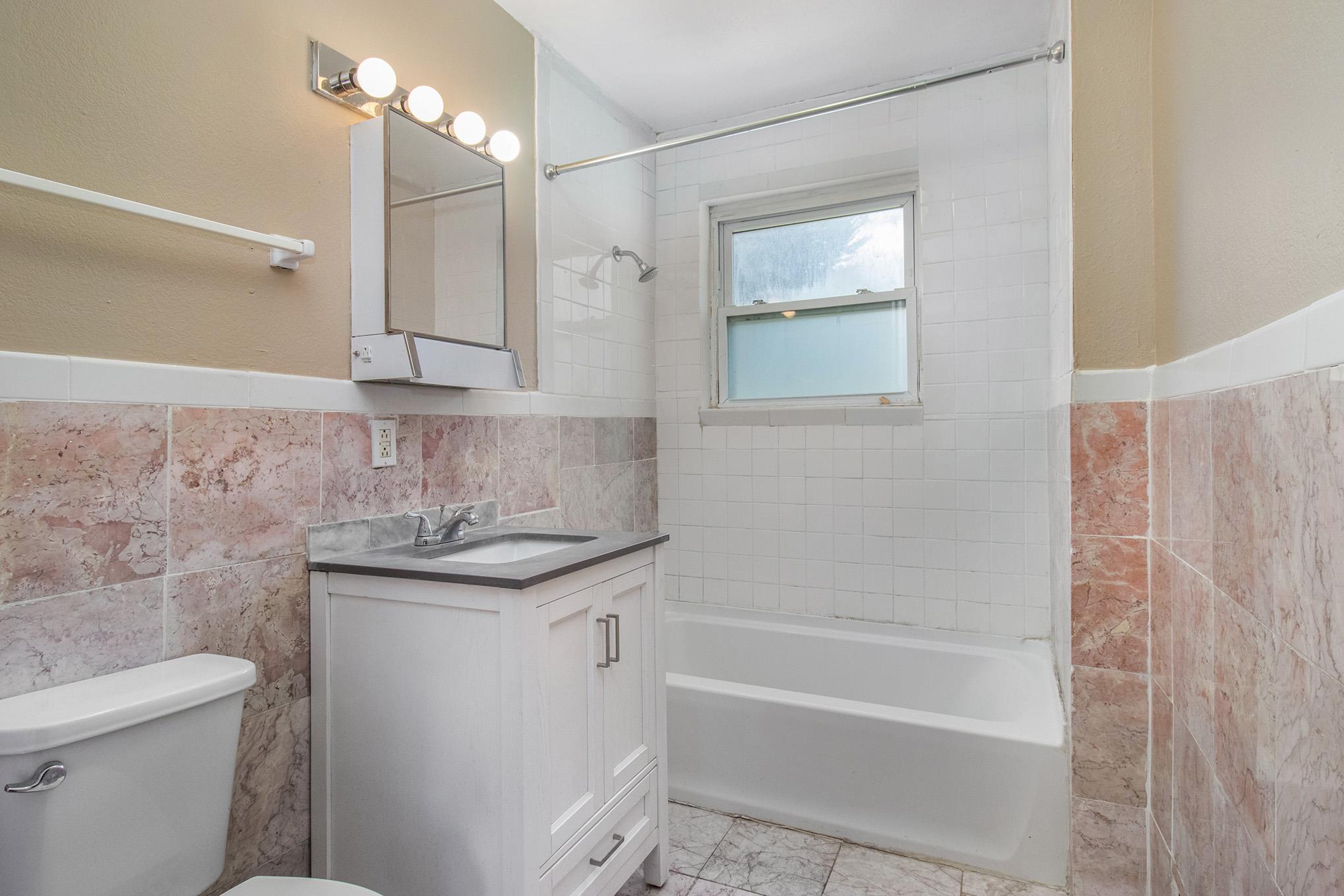 17425 Ireland Road South Bend, IN 46614 - Photo 14 of 26 Gallery Image 14
