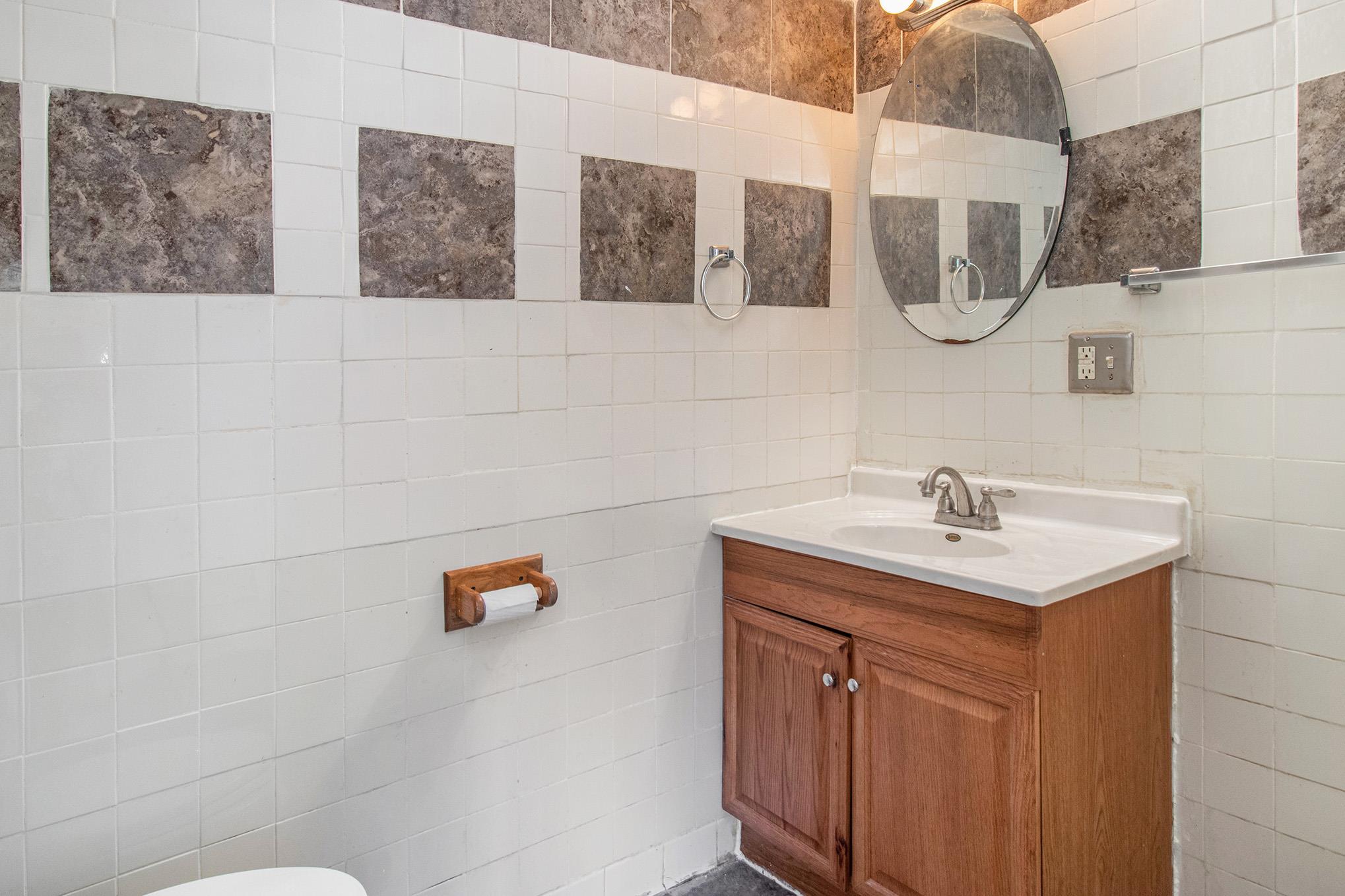 17425 Ireland Road South Bend, IN 46614 - Photo 10 of 26 Gallery Image 10
