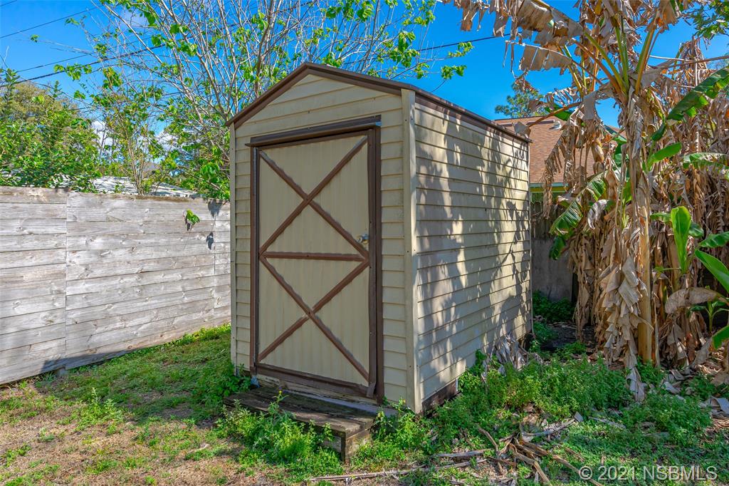 3025 Unity Tree Drive Edgewater, FL 32141 - Photo 17 of 18 Gallery Image 17