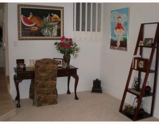 141 East Riverside Drive, Unit 6D Jupiter, FL 33469 - Photo 3 of 9 Additional Photo