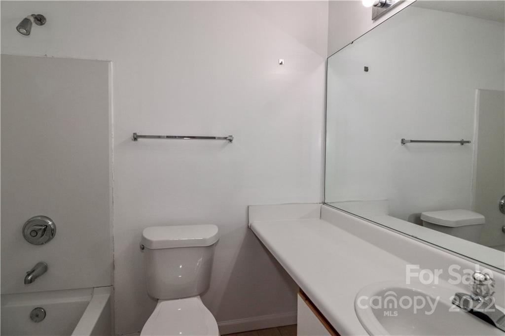 11005 Graduate Lane, Unit E Charlotte, NC 28262 - Photo 15 of 29