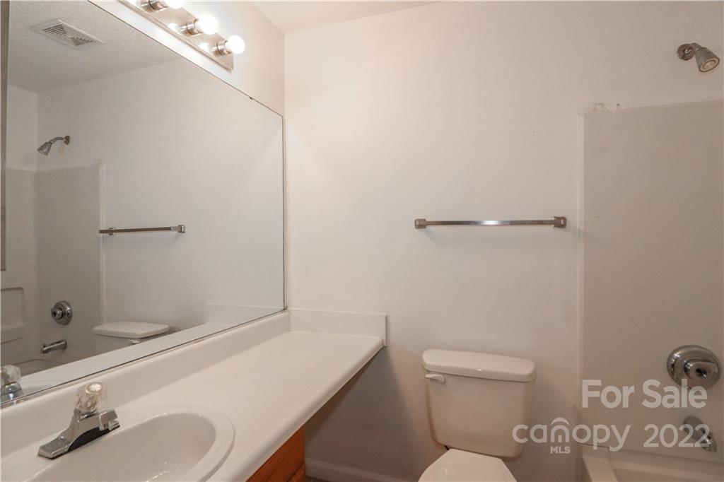 11005 Graduate Lane, Unit E Charlotte, NC 28262 - Photo 17 of 29