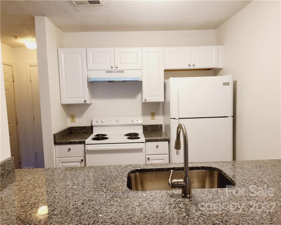 11005 Graduate Lane, Unit E Charlotte, NC 28262 - Photo 7 of 29