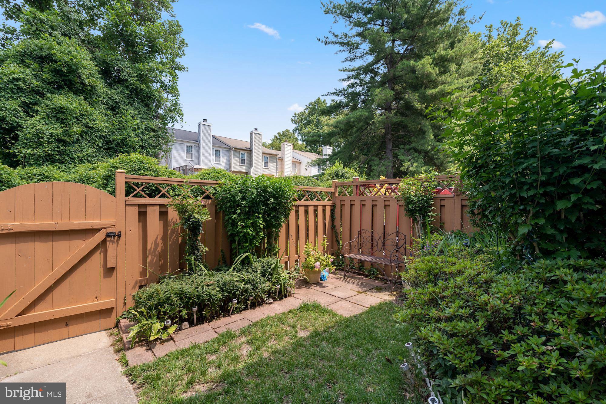 11236 Legato Way Silver Spring, MD 20901 - Photo 3 of 21 Fully Fenced Front Yard