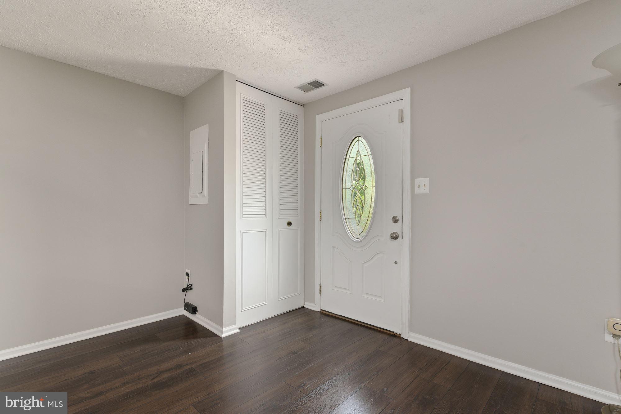 11236 Legato Way Silver Spring, MD 20901 - Photo 4 of 21 Entry