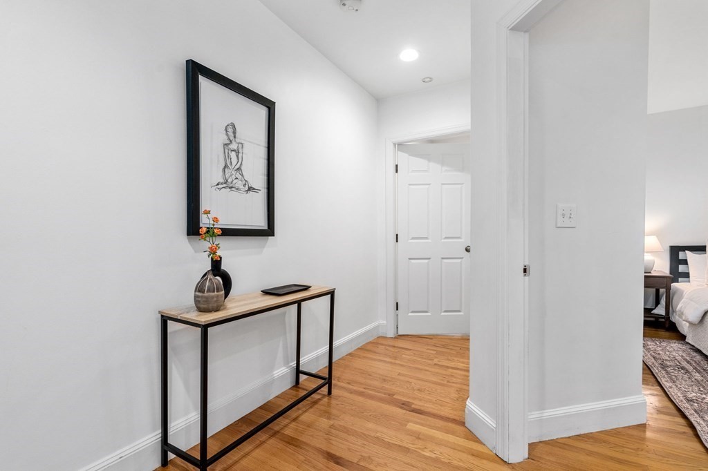 435 Main Street, Unit 2R Boston, MA 02129 - Photo 13 of 22 Gallery Image 13