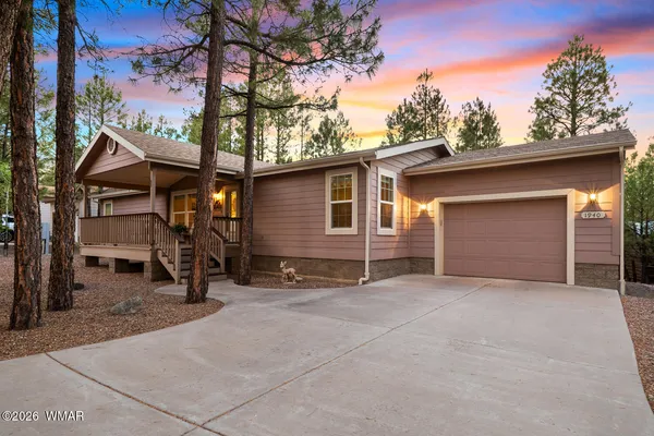 $424,700 | 1940 Pine View Drive, Show Low, AZ 85901
