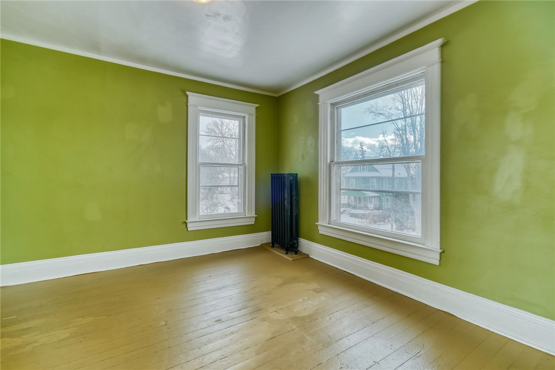 40 Stewart Street Rochester, NY 14620 - Photo 26 of 50 MASTER BEDROOM