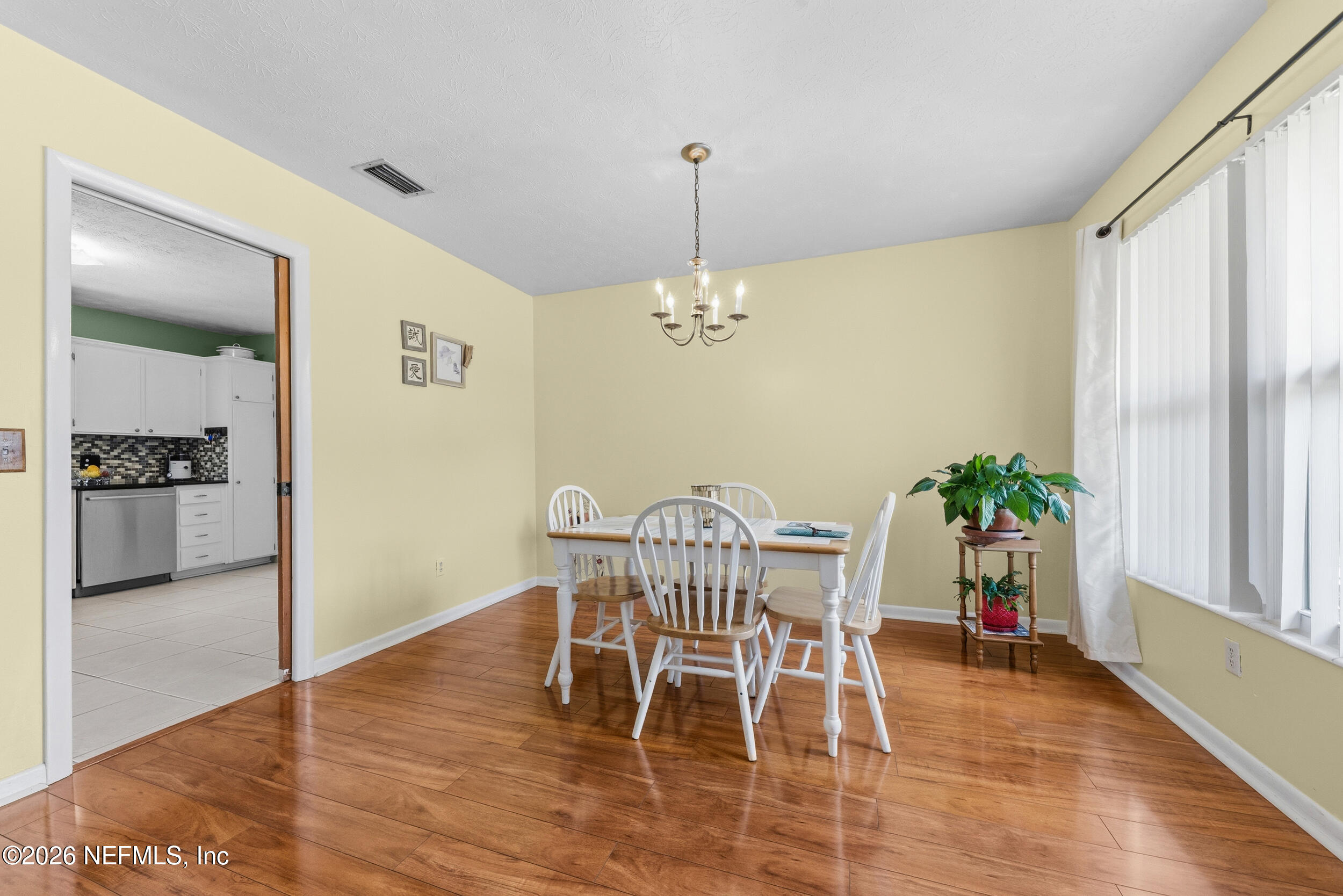 7255 Floral Ridge Drive Jacksonville, FL 32277 - Photo 6 of 25 Dining Area
