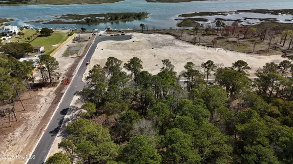 $429,900 | 72 Wave Crest Drive, Hampstead, NC 28443