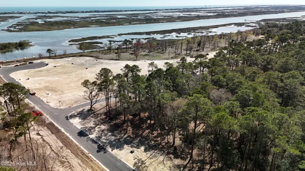 $429,900 | 72 Wave Crest Drive, Hampstead, NC 28443