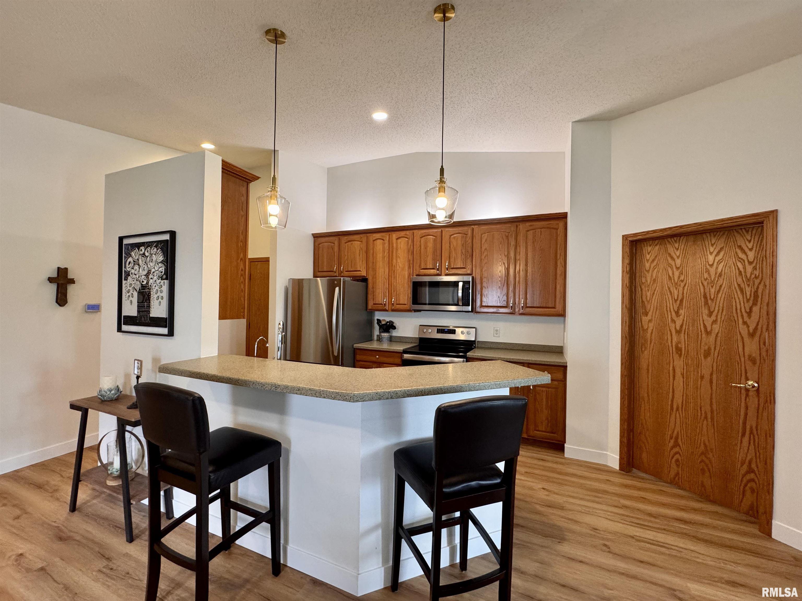 1123 Hawthorn Ridge Macomb, IL 61455 - Photo 13 of 34
