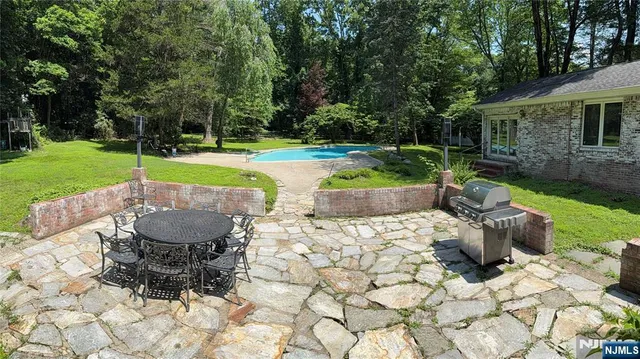 $2,449,000 | 25 Ackerman Road, Saddle River, NJ 07458