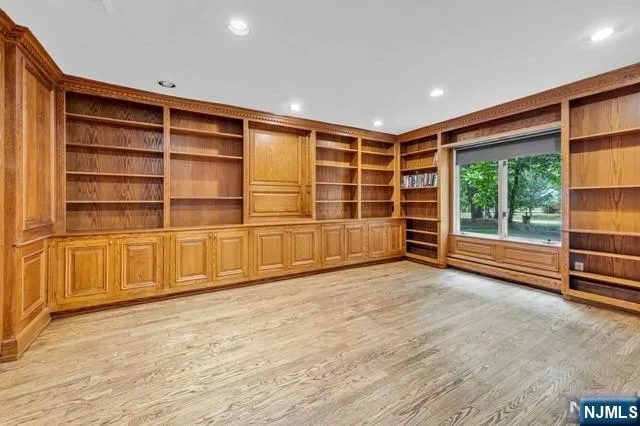 $2,449,000 | 25 Ackerman Road, Saddle River, NJ 07458