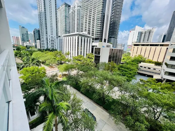 $4,300 | 951 Brickell Avenue, Unit 607, Miami, FL 33131