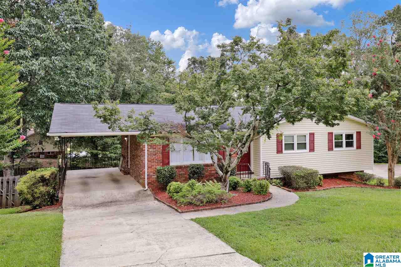 1241 Old Oak Road Birmingham, AL 35235 - Photo 5 of 39 Gallery Image 5