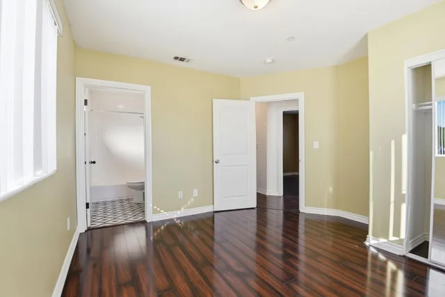 $3,775 | 1614 West 39th Place, Los Angeles, CA 90062