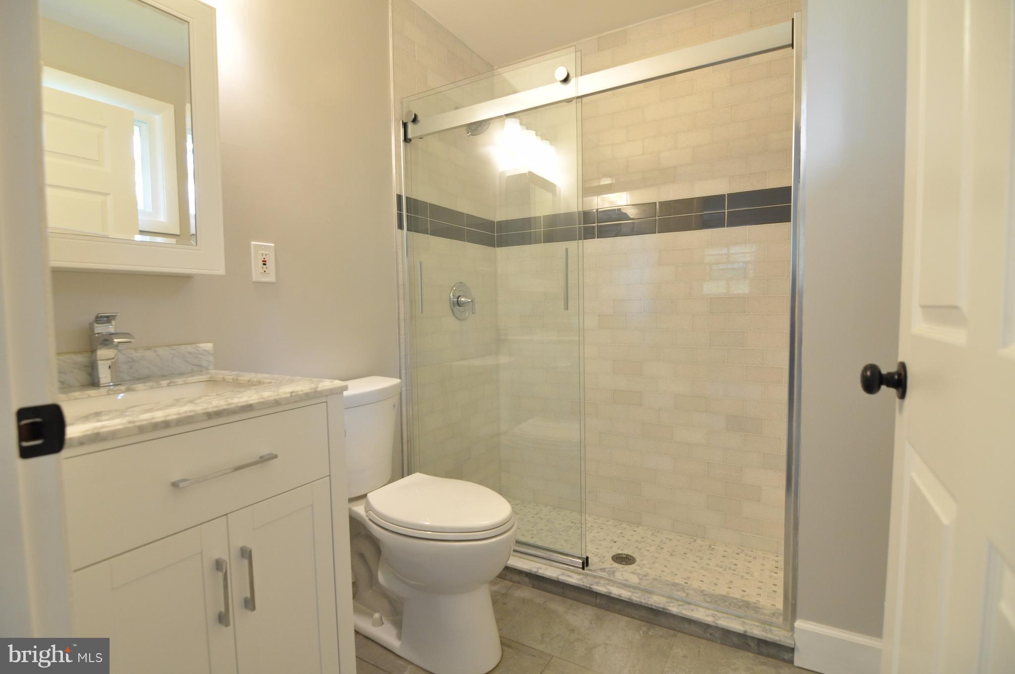 809 East Franklin Avenue Silver Spring, MD 20901 - Photo 11 of 30 Interior (General)