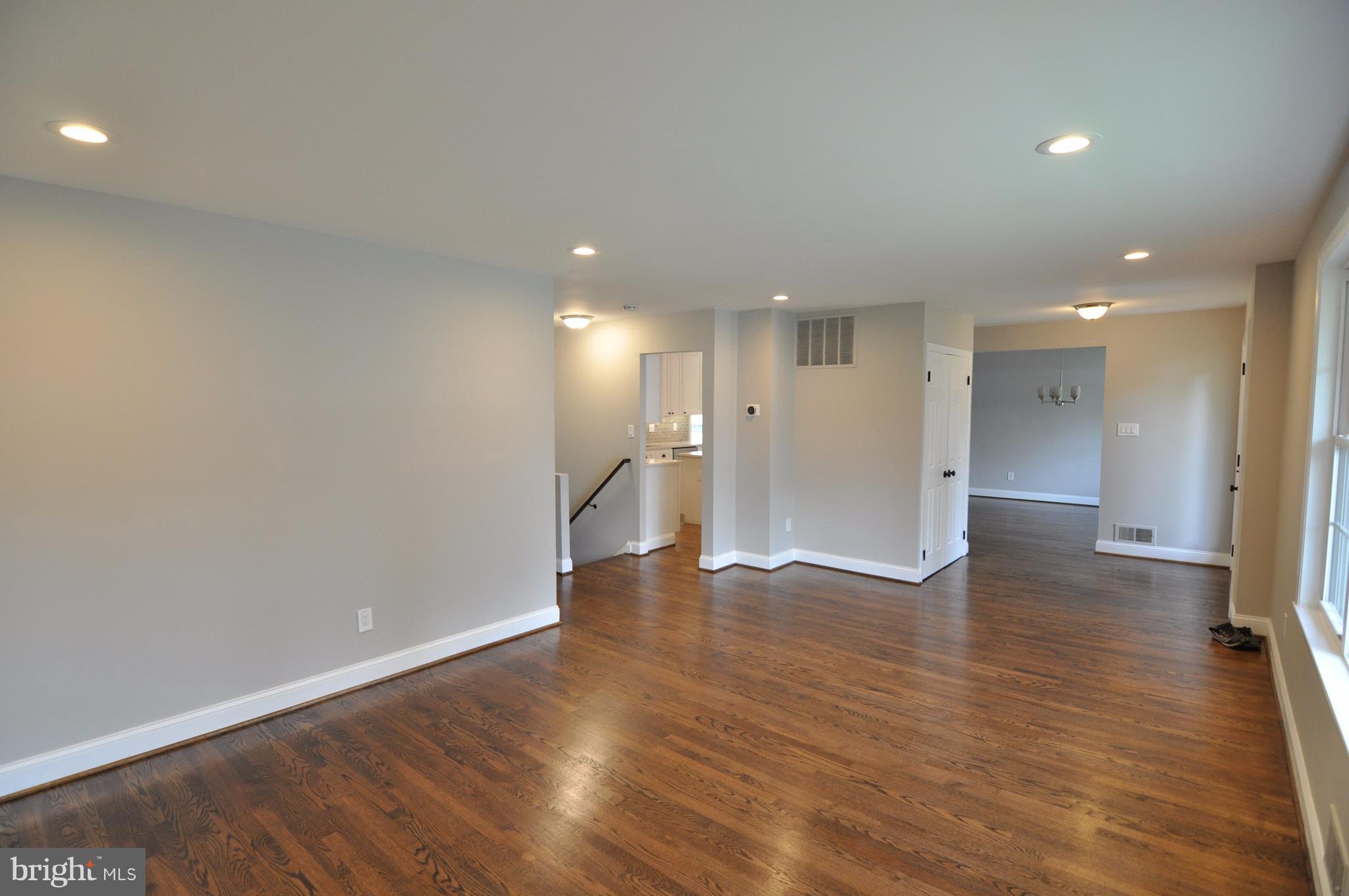 809 East Franklin Avenue Silver Spring, MD 20901 - Photo 14 of 30 Interior (General)
