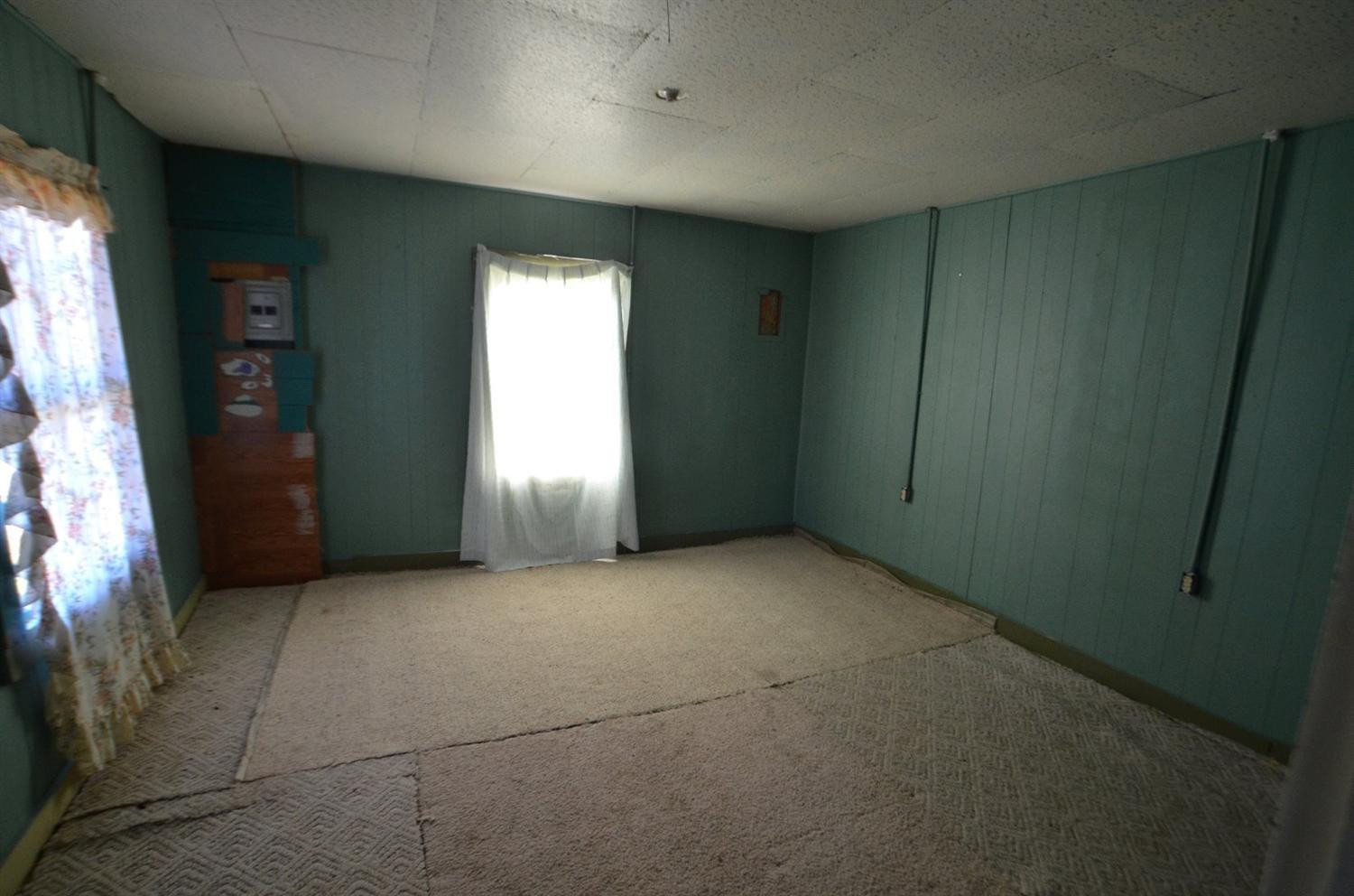 10 Crystal Irvine, KY 40336 - Photo 25 of 30 Could be used as bedroom!