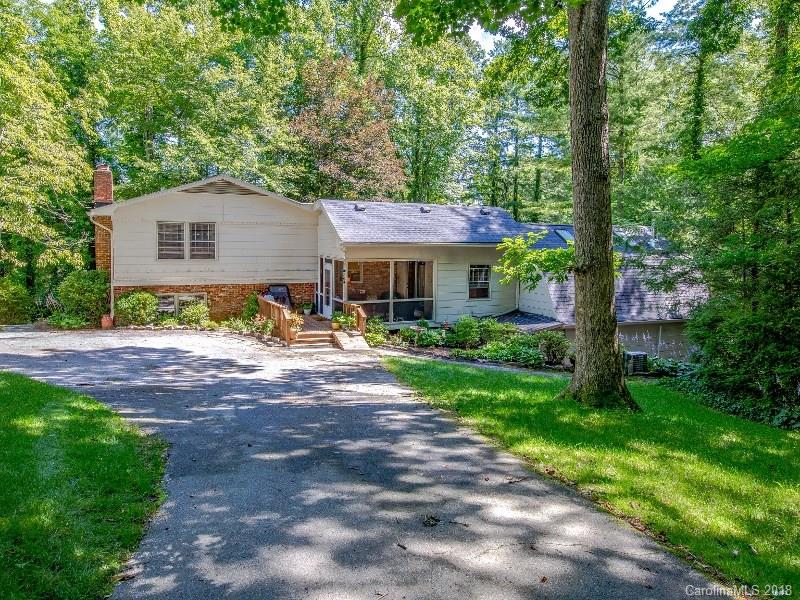 203 Davis Mountain Road Laurel Park, NC 28739 - Photo 3 of 34